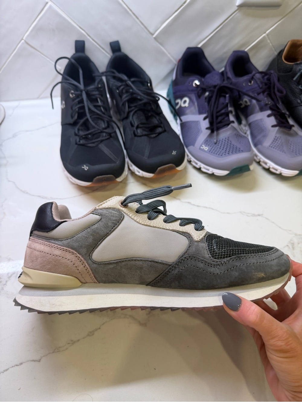 HOFF Seoul Women’s Sneakers Gray Blush Pink Mesh Suede Size